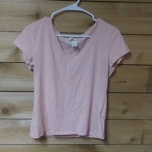 Basic light pink tee.